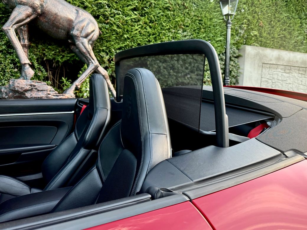 2021 Porsche 911