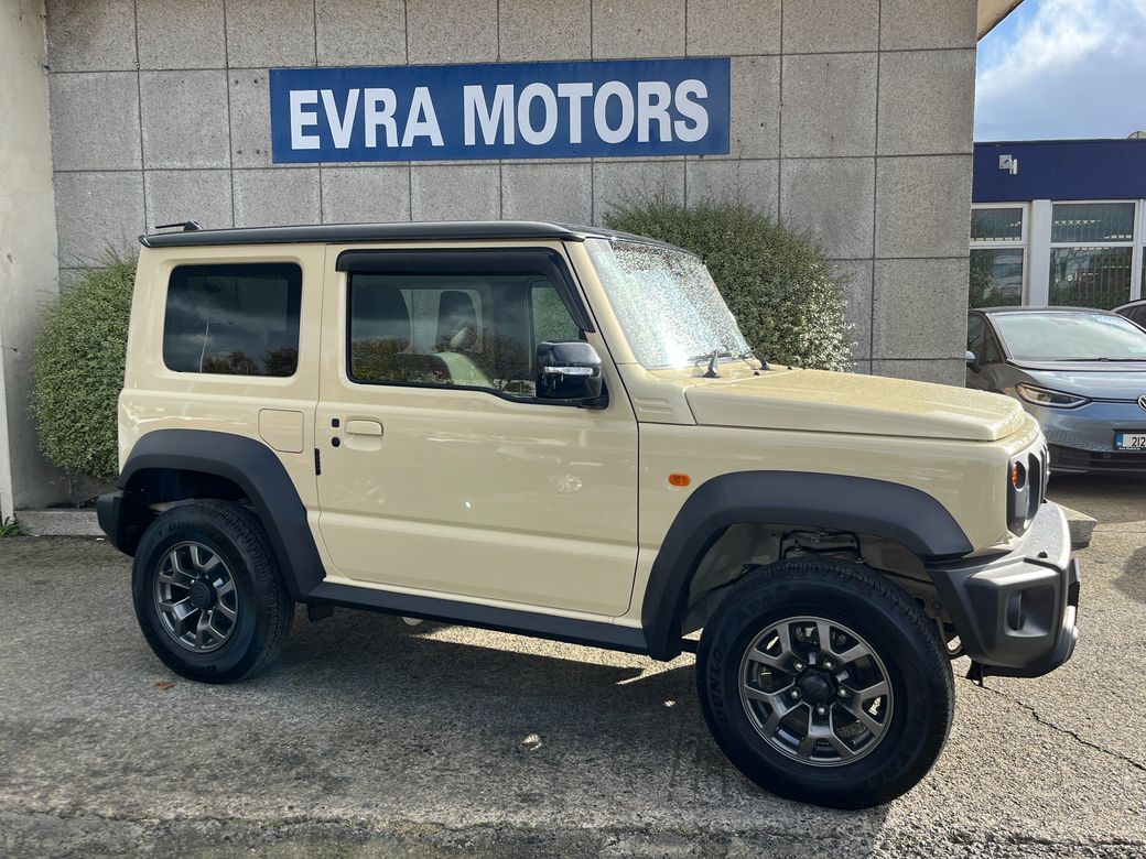 2025 Suzuki Jimny