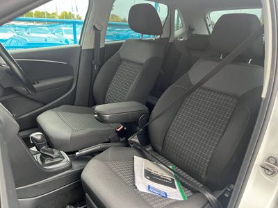 2017 Volkswagen Polo