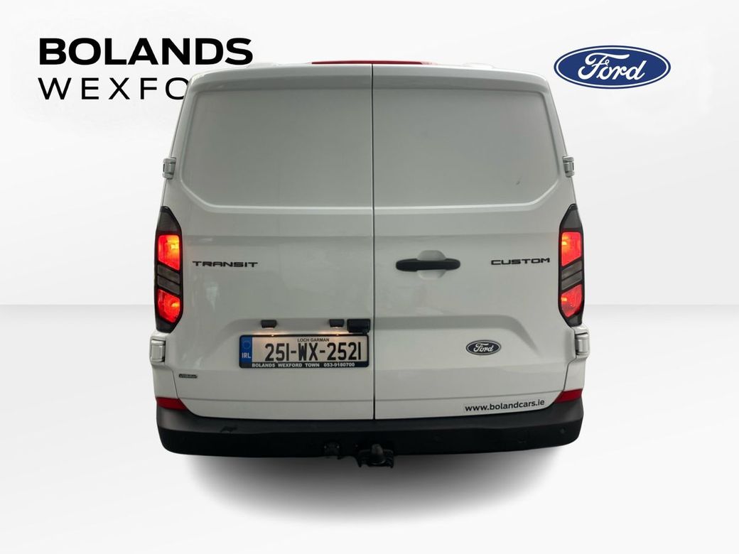 2025 Ford Transit Custom