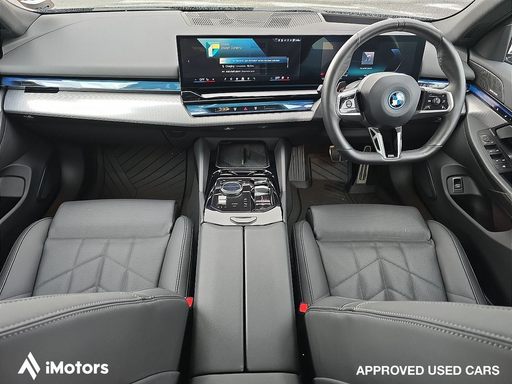2025 BMW i5