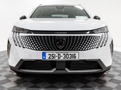 2025 Peugeot 5008