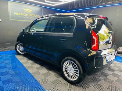 2013 Volkswagen up!