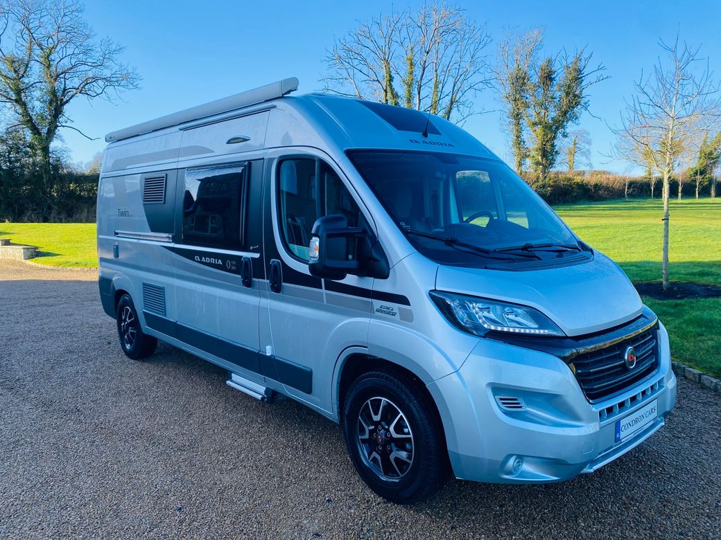 2016 ADRIA  TWIN 600 SPORT L.H.D MANUAL 