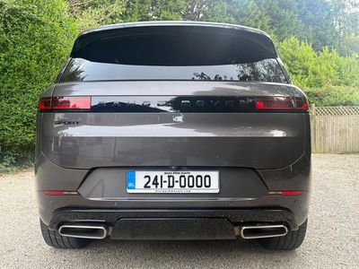 2024 Land Rover Range Rover Sport