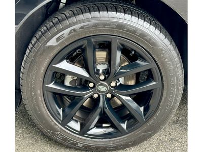 2025 Land Rover Range Rover Velar