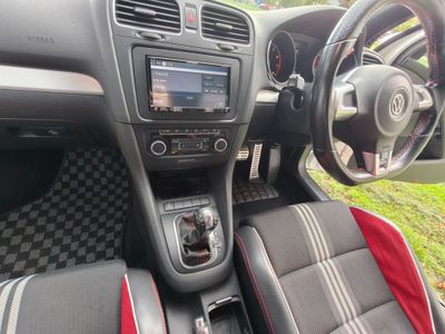 2011 Volkswagen Golf