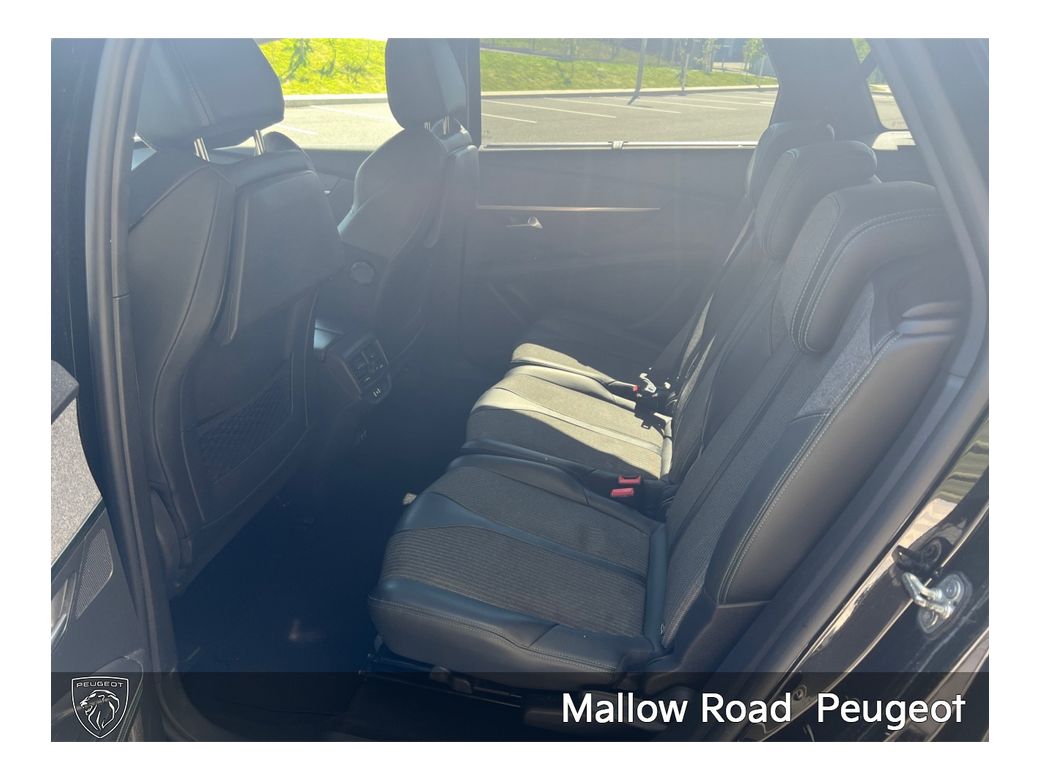 2021 Peugeot 5008