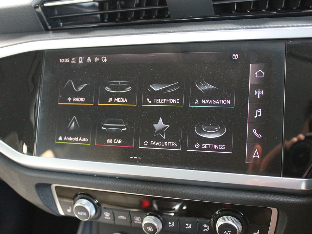 2023 Audi Q3