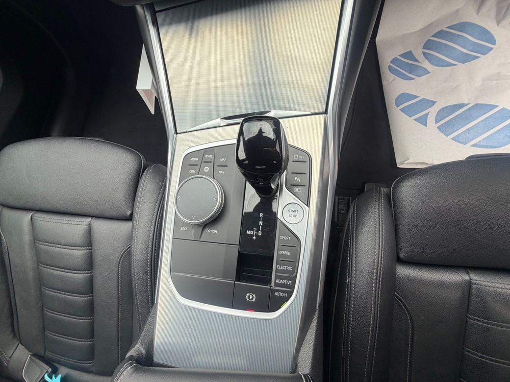 2021 BMW 330