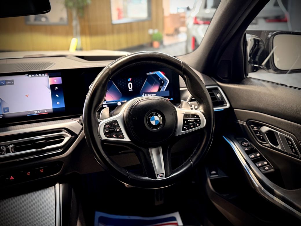 2023 BMW 320