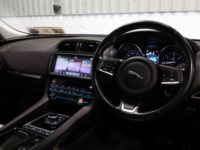 2019 Jaguar F-Pace
