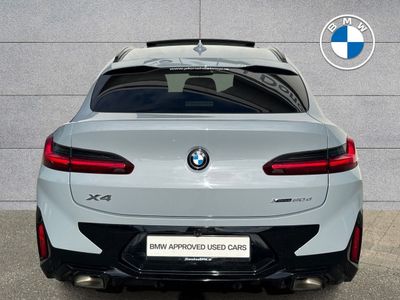 2023 BMW X4