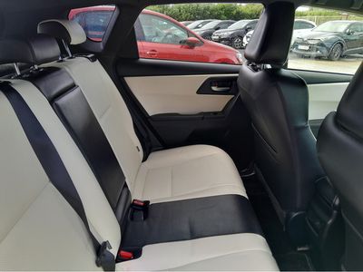 2016 Toyota Auris