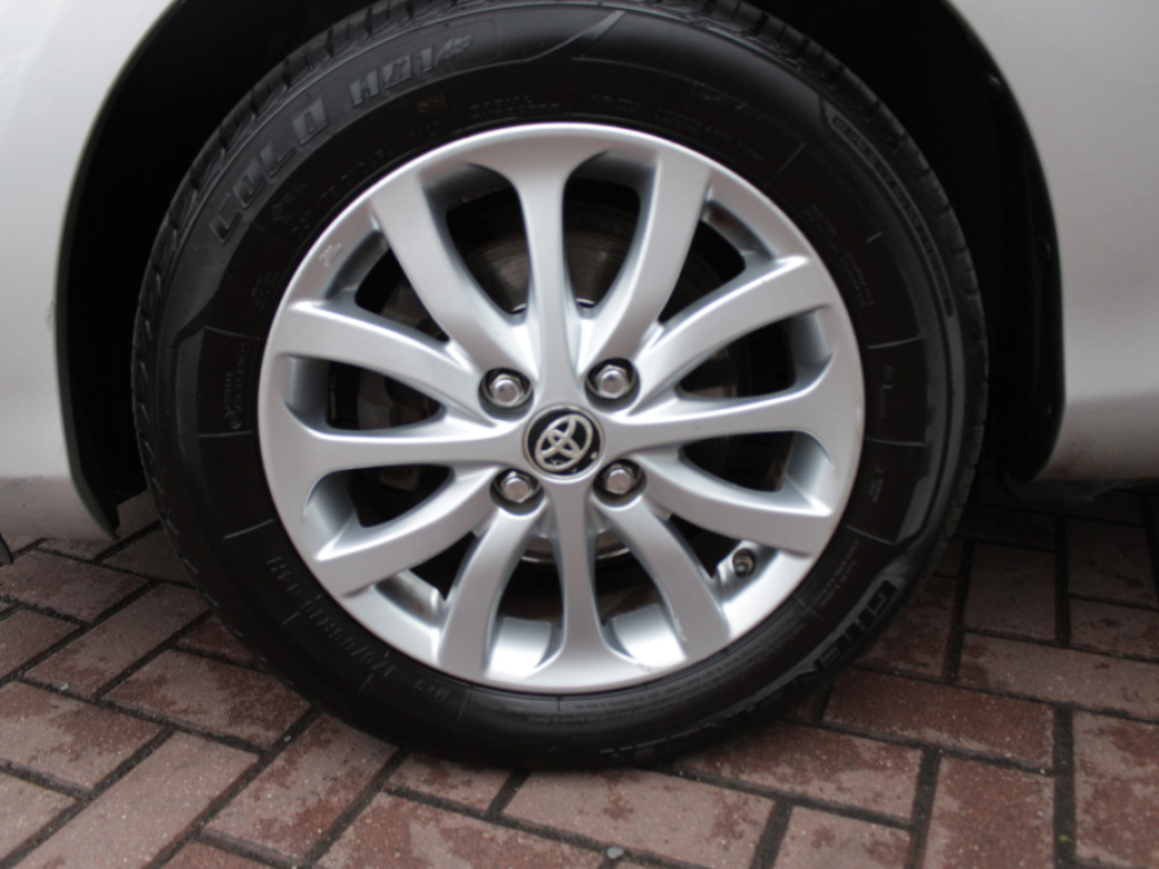 2015 Toyota Yaris