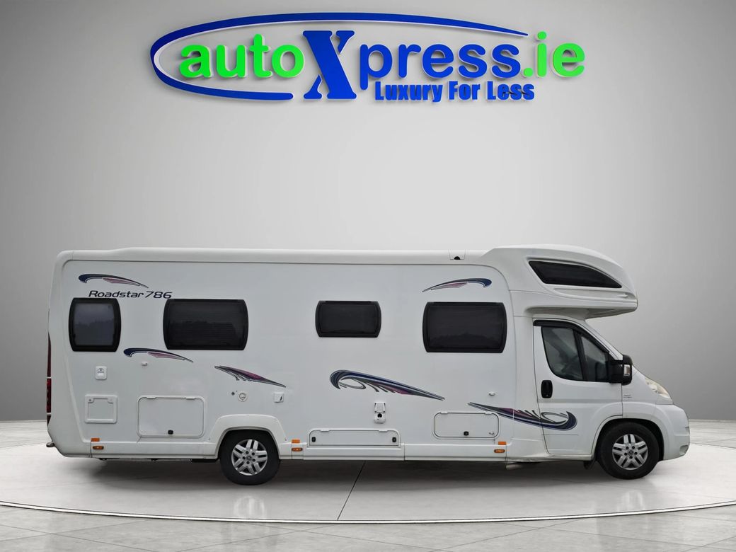 2009 Lunar Motorcaravan