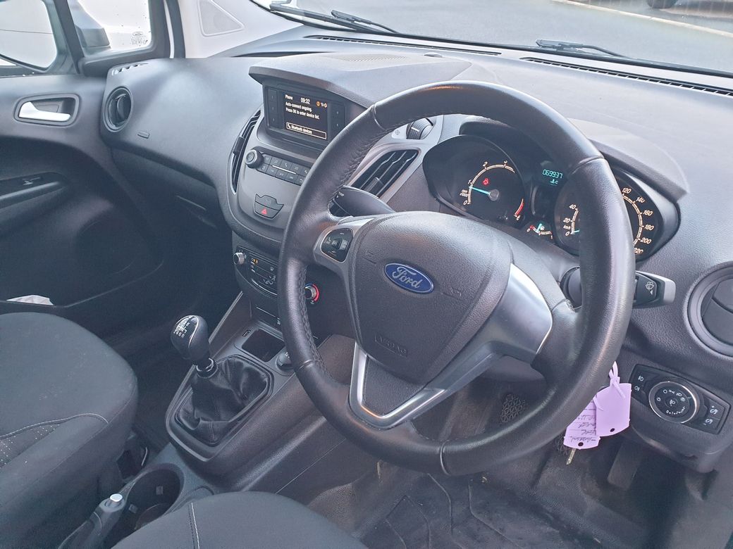 2022 Ford Transit Courier