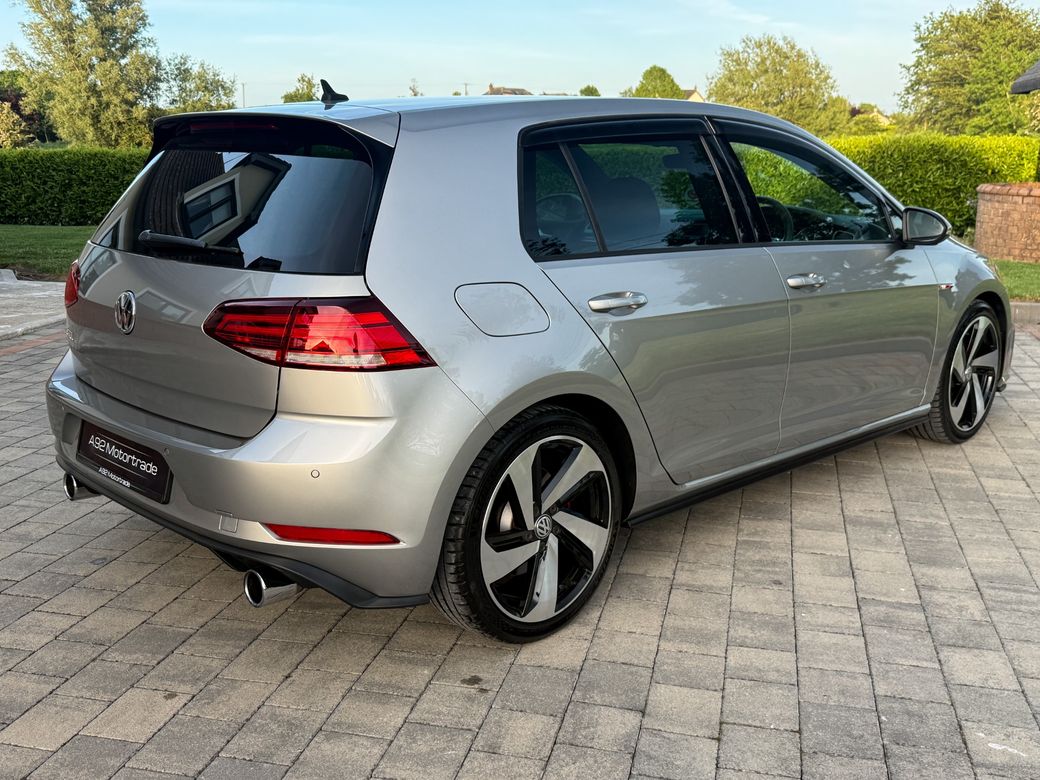 2017 Volkswagen Golf