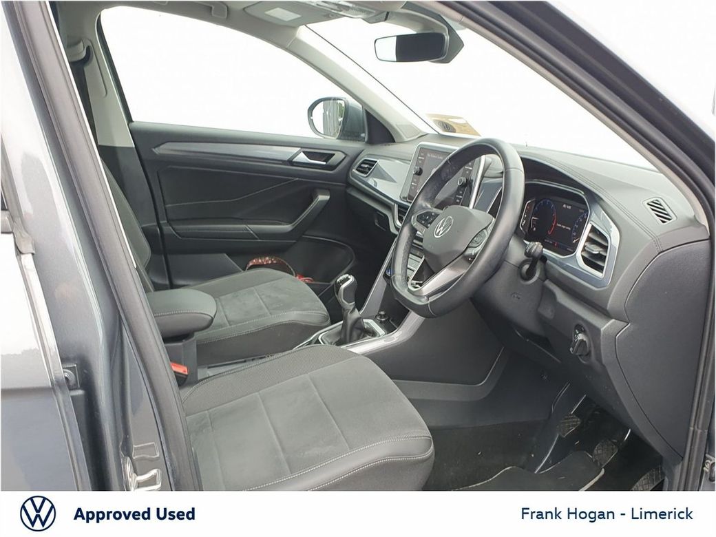 2023 Volkswagen T-Roc