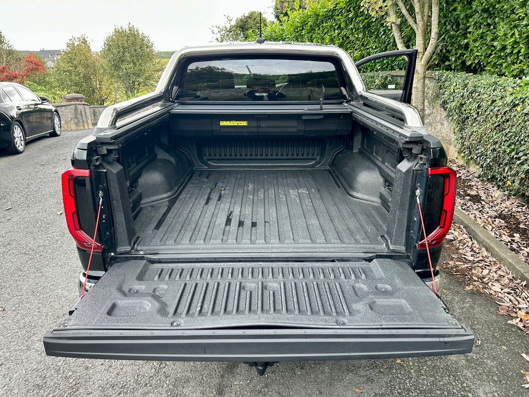 2023 Volkswagen Amarok