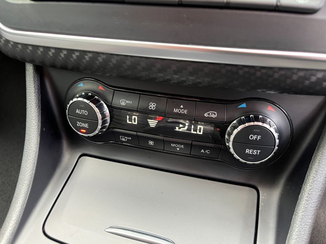 2015 Mercedes-Benz A 180