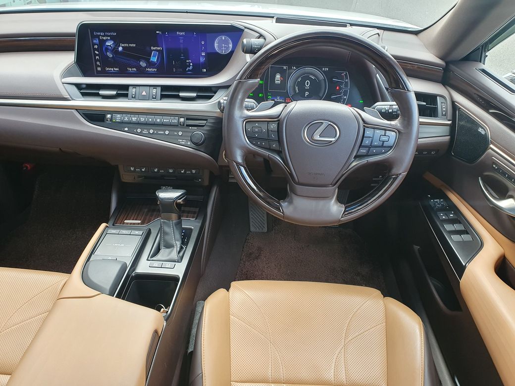 2020 Lexus ES 300h