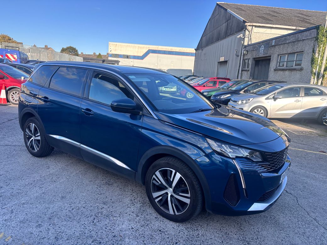 2021 Peugeot 5008