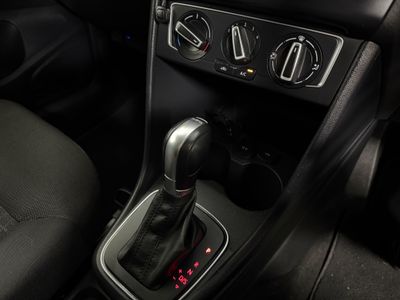 2015 Volkswagen Polo