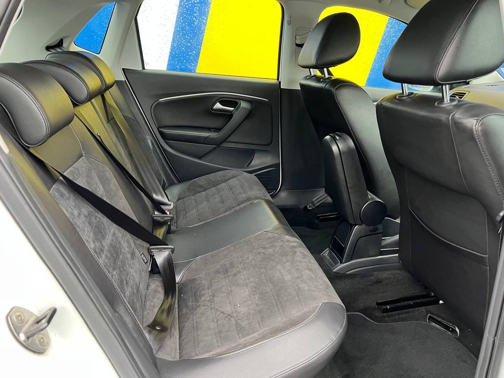 2016 Volkswagen Polo