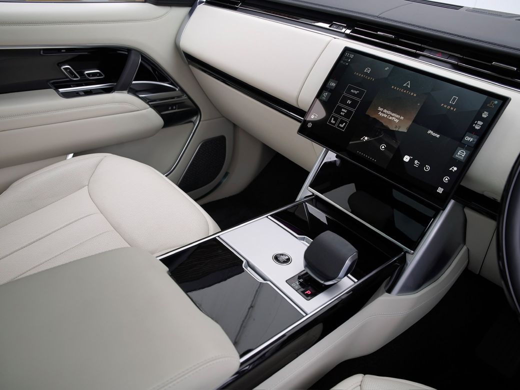 2026 Land Rover Range Rover
