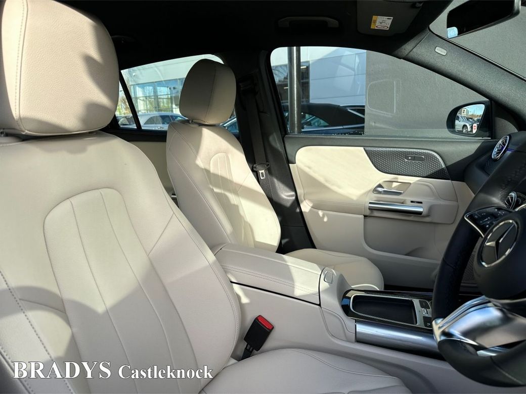 2026 Mercedes-Benz EQA