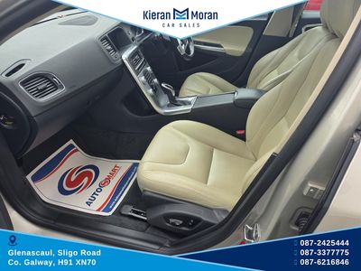 2017 Volvo V60