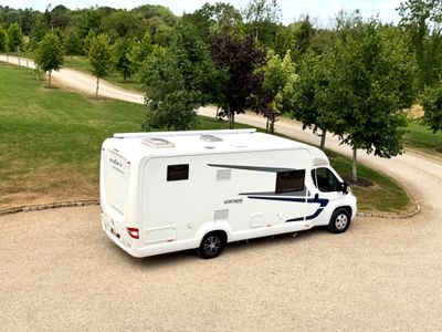 2017 SWIFT ESCAPE 684 LOW PROFILE R.H.D
