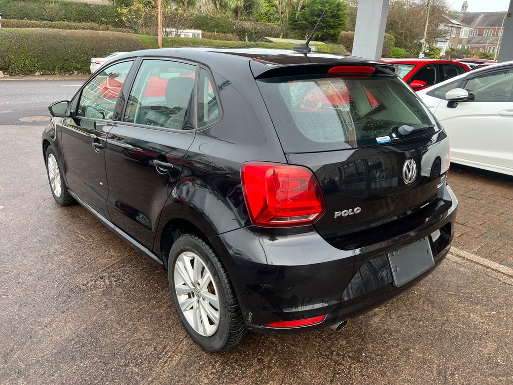 2016 Volkswagen Polo