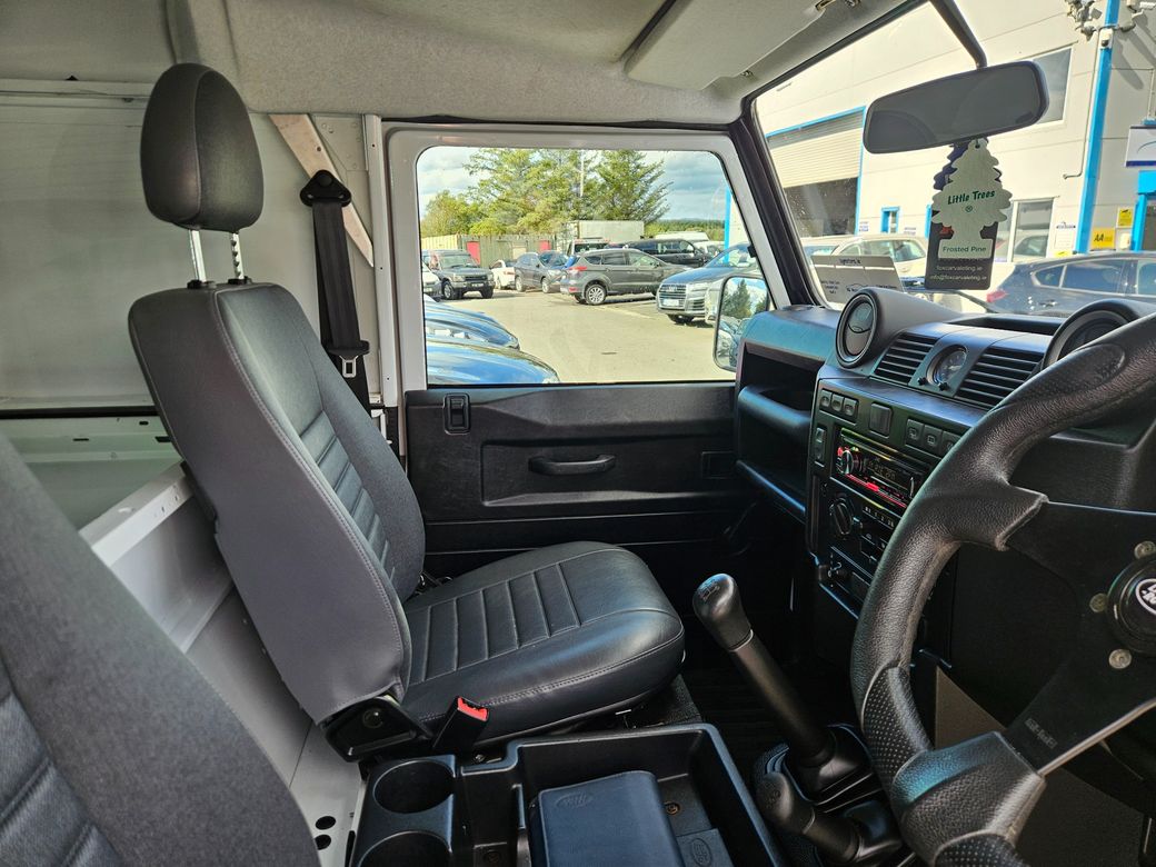 2014 Land Rover Defender