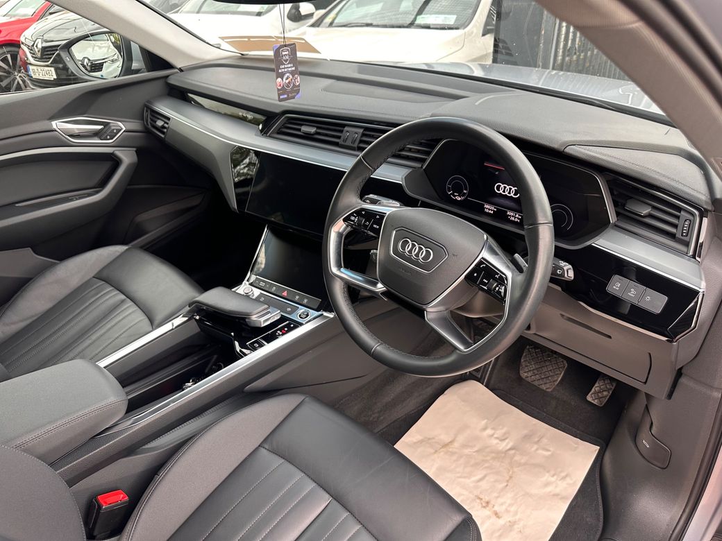 2020 Audi e-tron