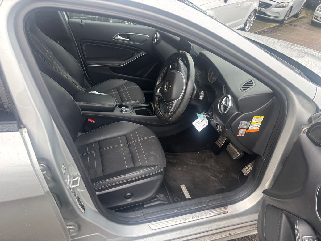 2014 Mercedes-Benz A 180