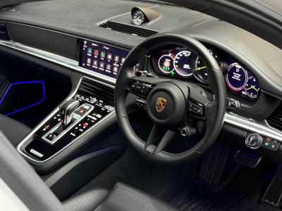 2023 Porsche Panamera