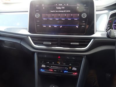 2023 Volkswagen T-Roc