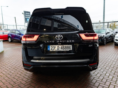 2023 Toyota Land Cruiser Amazon