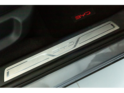 2025 BYD Seal U