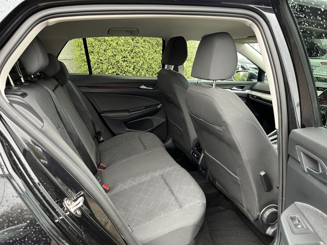 2022 Volkswagen Golf