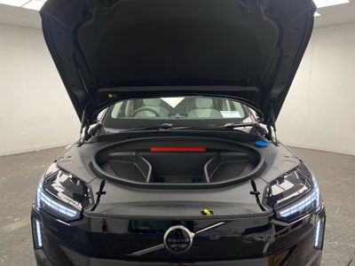 2027 Volvo EX90