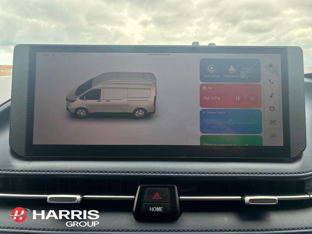 2025 White Maxus Deliver 7