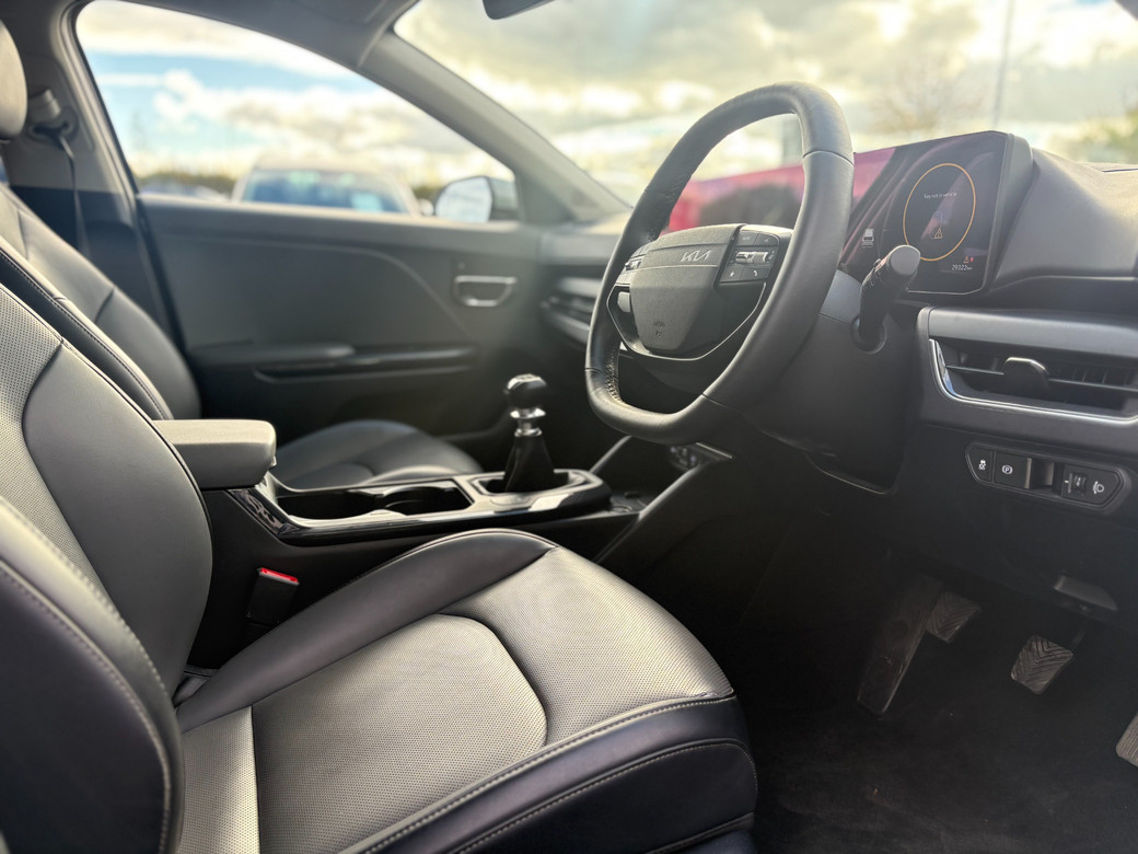 2026 Kia K4