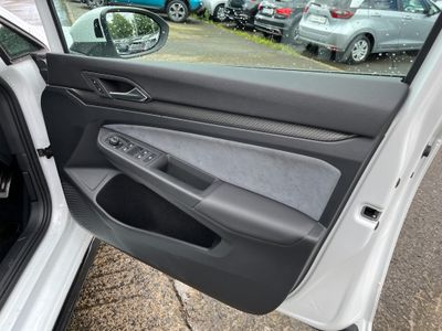2024 Volkswagen Golf