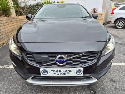 2017 Volvo V60 Cross Country