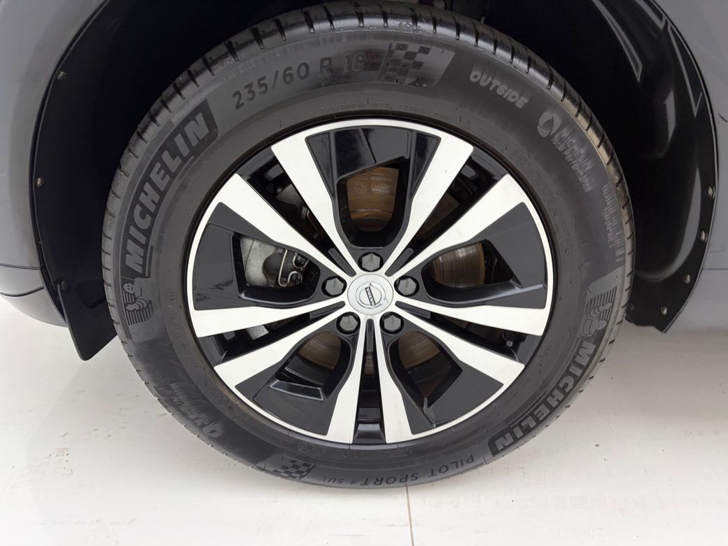 2022 Volvo XC60