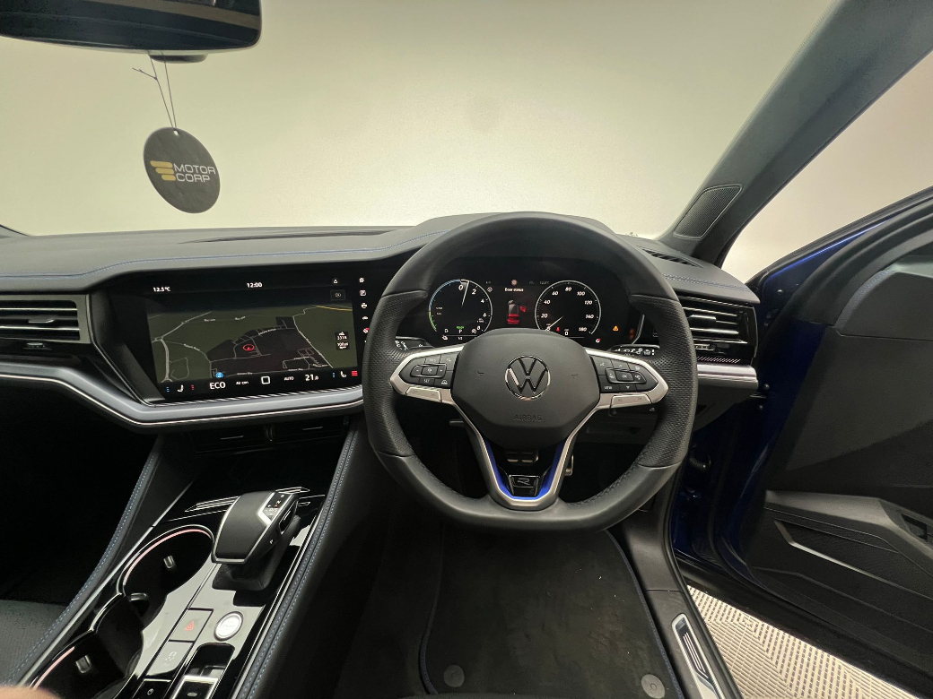 2025 Volkswagen Touareg