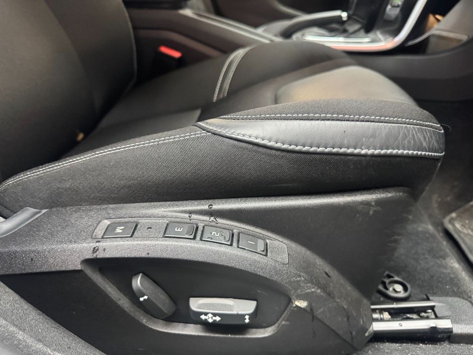 2019 Volvo V40